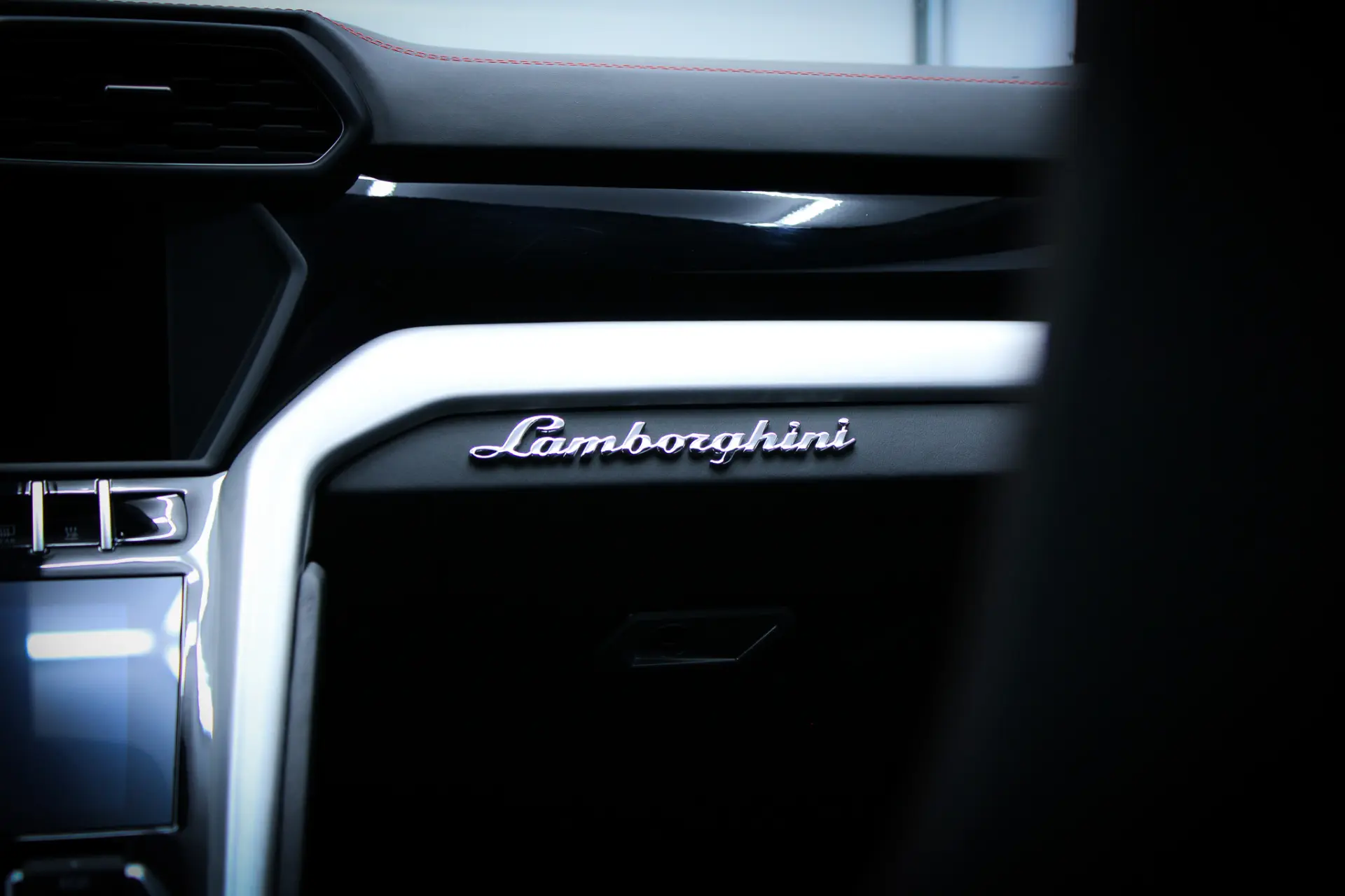 Lamborghini Urus 4.0 V8 56