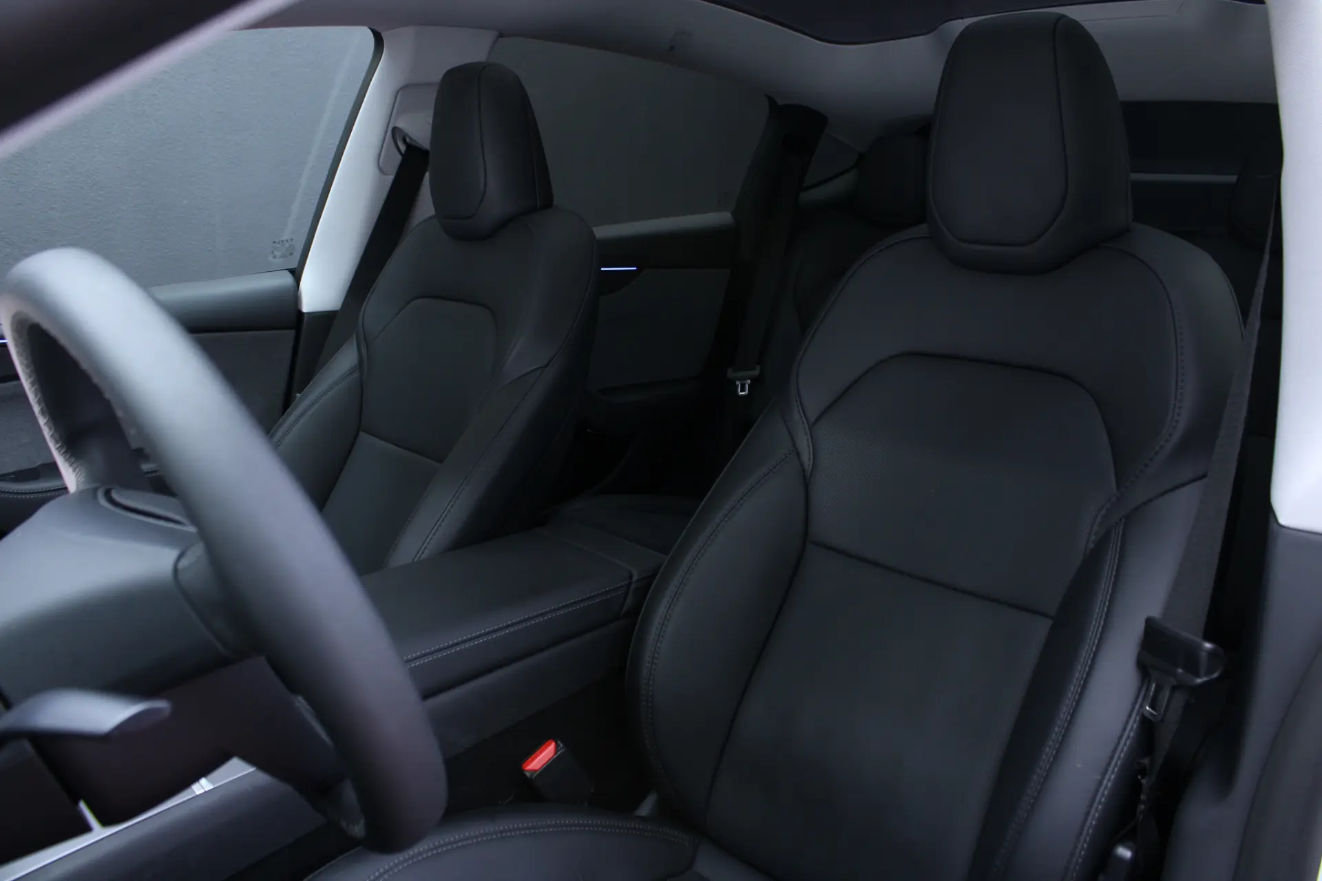 Tesla Model Y Standard 13