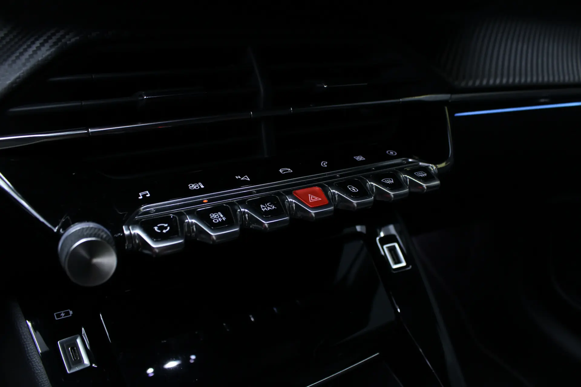 Peugeot e-208 50 kWh GT Line 16
