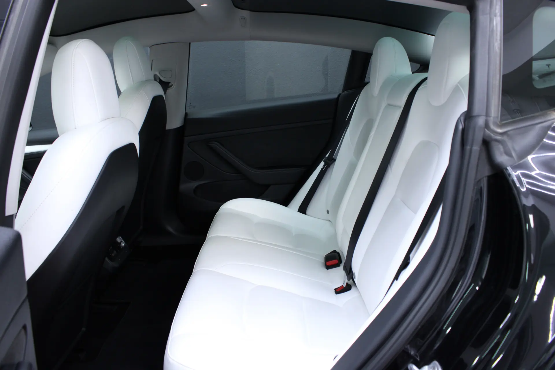 Tesla Model 3 Standard Range Plus RWD 12