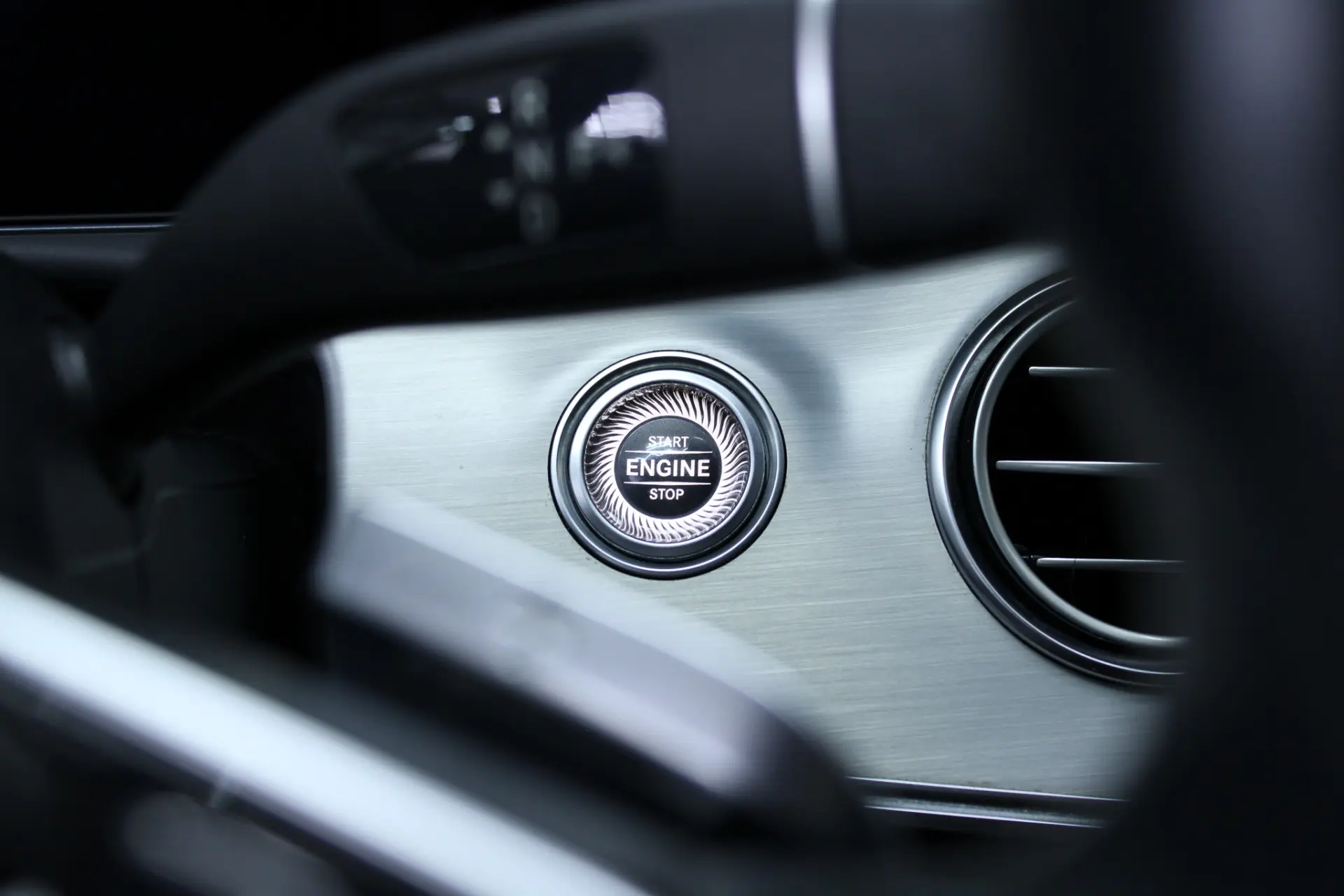 Mercedes-Benz E 300 de AMG Line 4Matic 15