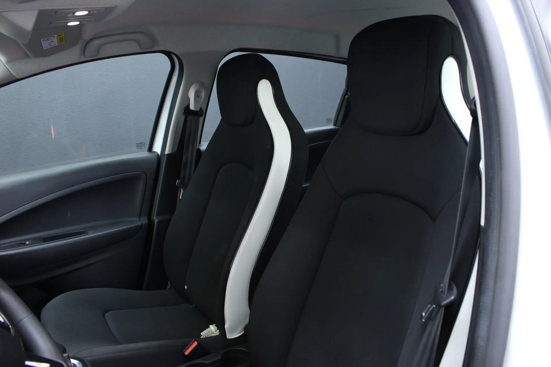 Renault Zoe (c/ Bateria) E-Tech EV50 Equilibre 6