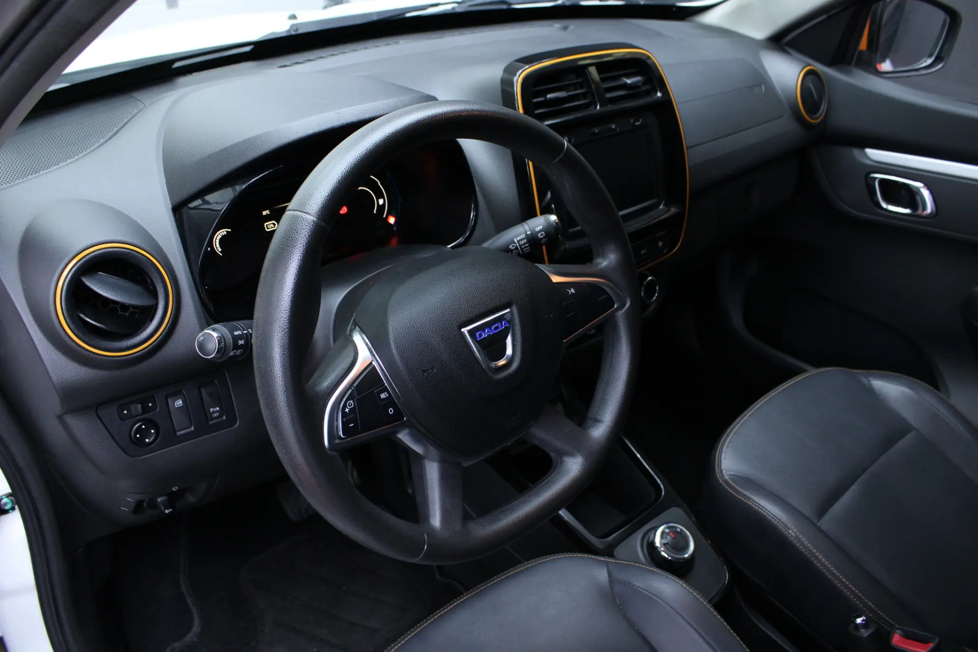 Dacia Spring Electric 45 Comfort Plus 12