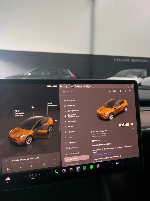 Tesla Model Y Long Range Dual Motor AWD 32