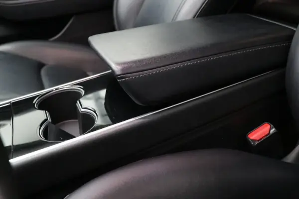 Tesla Model 3 Performance Dual Motor AWD 12