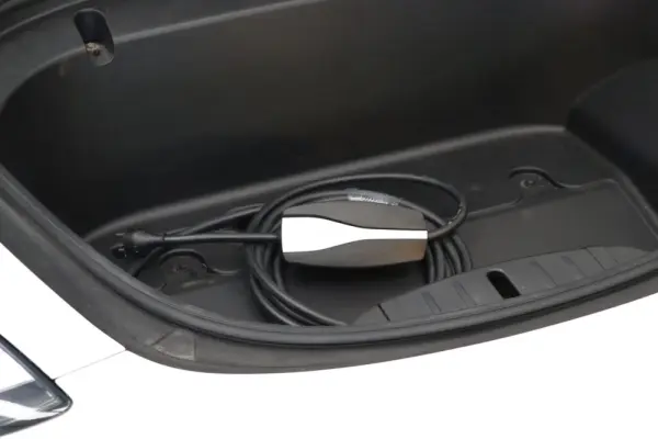 Tesla Model 3 Performance Dual Motor AWD 14