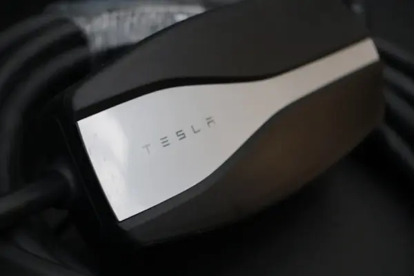 Tesla Model 3 Performance Dual Motor AWD 15