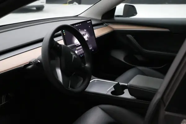Tesla Model 3 Long Range AWD Dual Motor 6