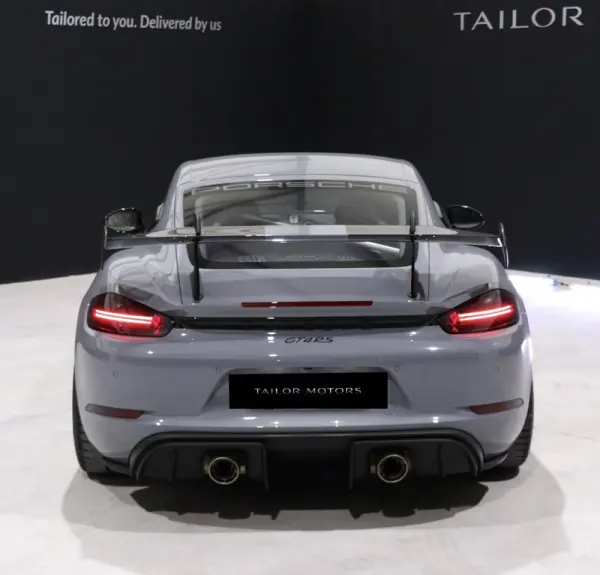 Porsche 718 Cayman 2