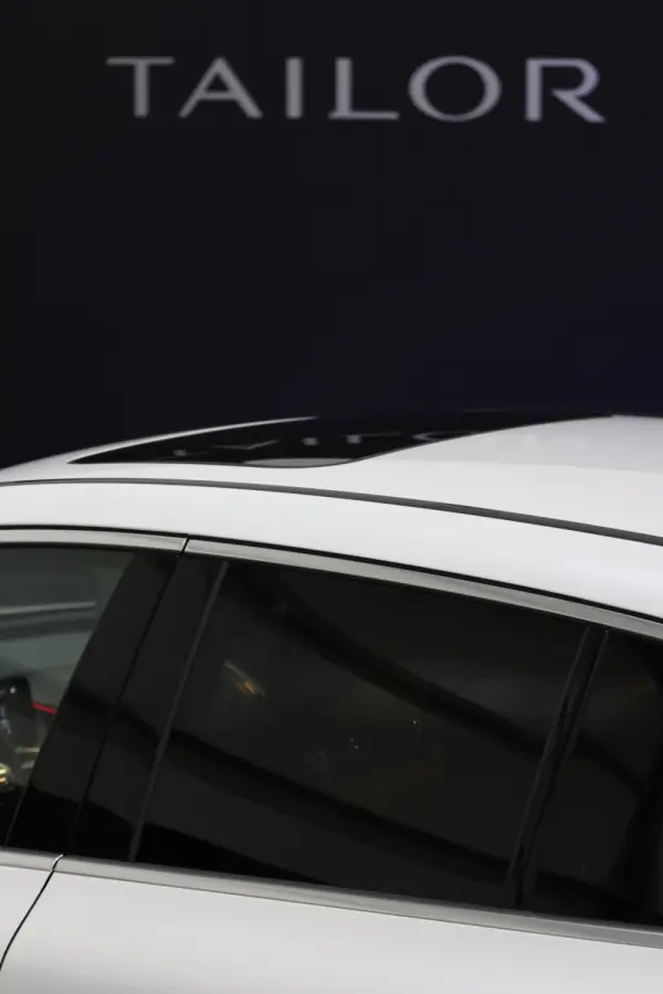 Mercedes-Benz EQC 400 4Matic AMG Line 18