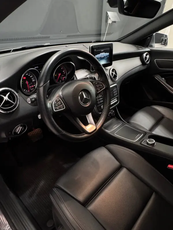 Mercedes-Benz C 200 d Station 9G-TRONIC AMG Line 22