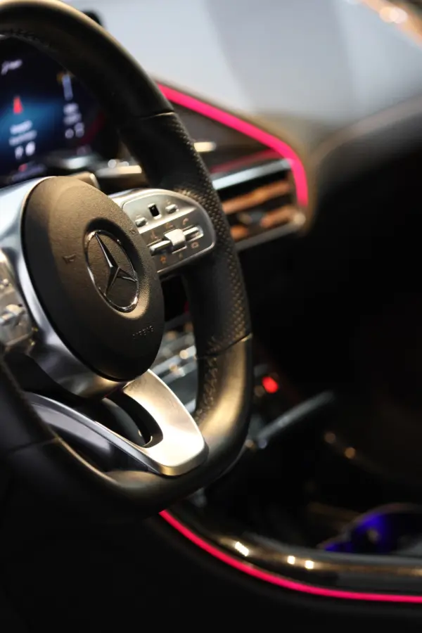 Mercedes-Benz EQC 400 4Matic AMG Line 11