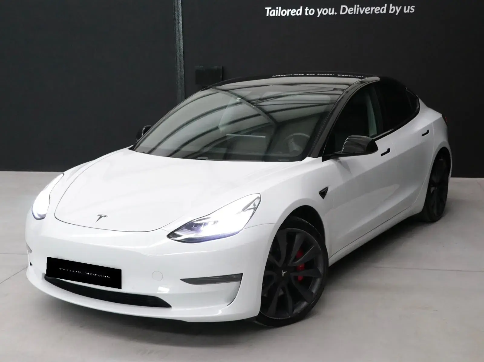 Tesla Model 3 Performance Dual Motor AWD 2