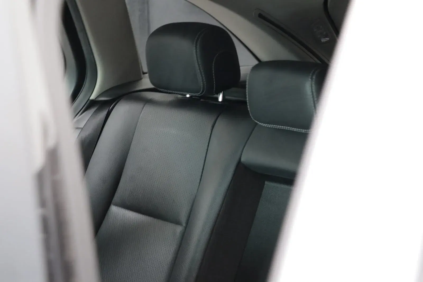 Mercedes-Benz C 220 d 4Matic Station 9G-TRONIC Avantgarde 10