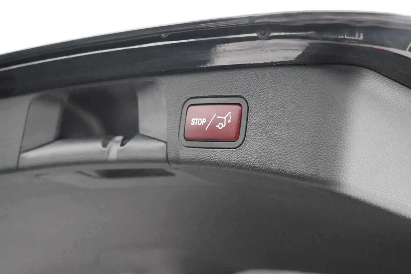 Mercedes-Benz C 220 d 4Matic Station 9G-TRONIC Avantgarde 13