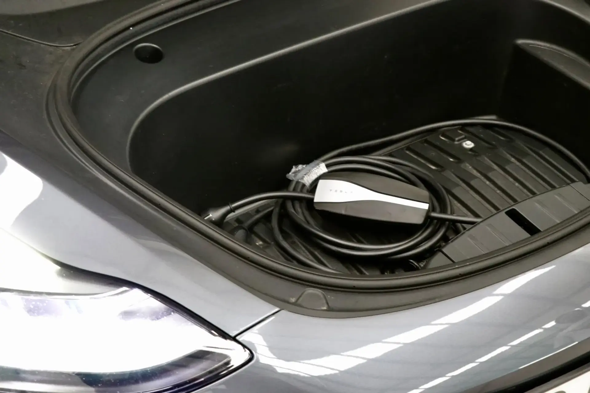 Tesla Model 3 Long Range AWD Dual Motor Performance 4