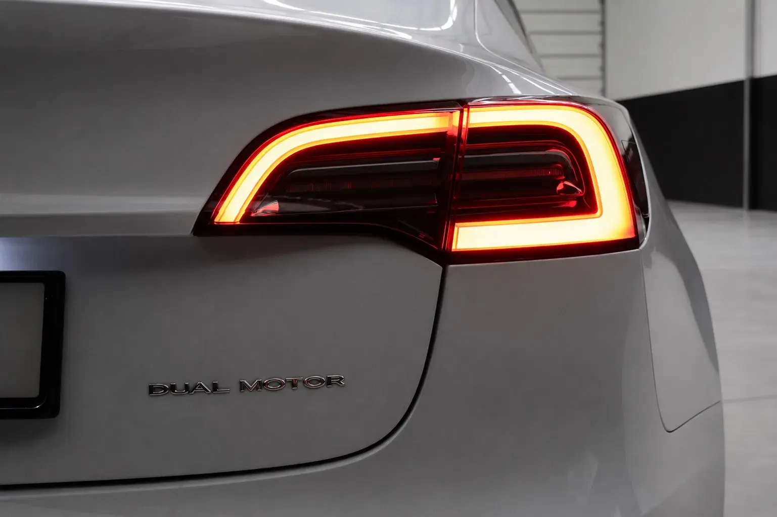 Tesla Model 3 Long Range AWD Dual Motor 5