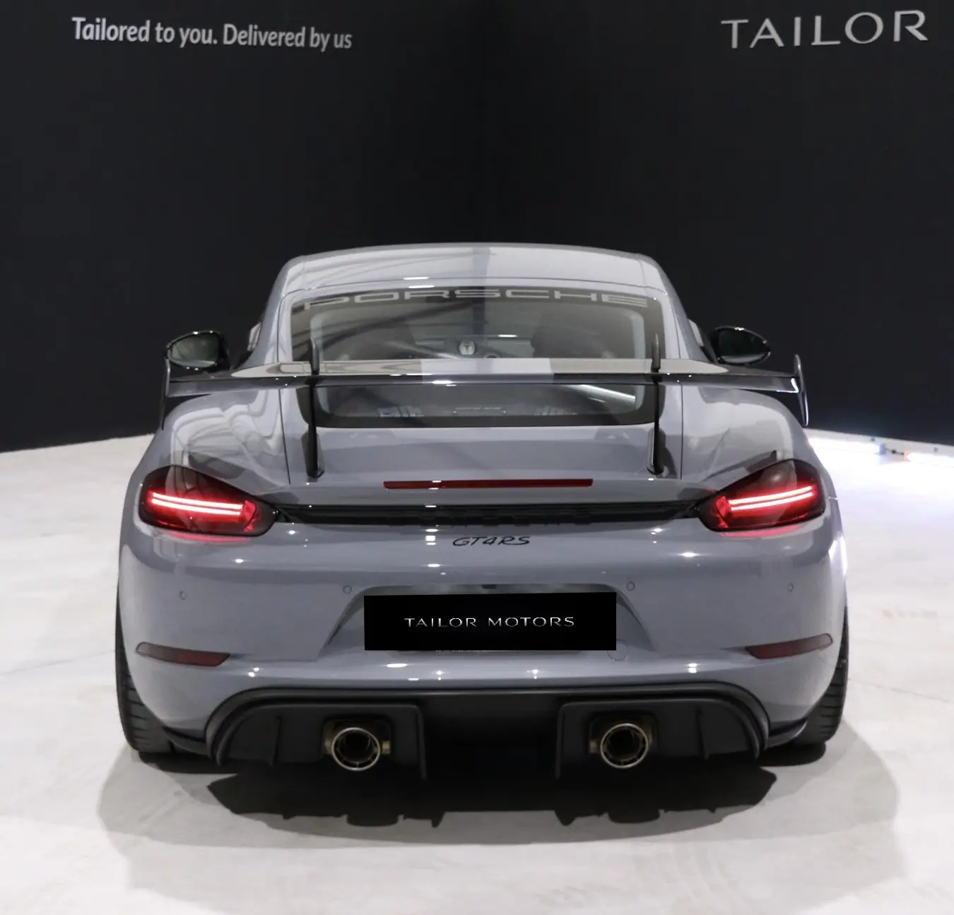 Porsche 718 Cayman 2