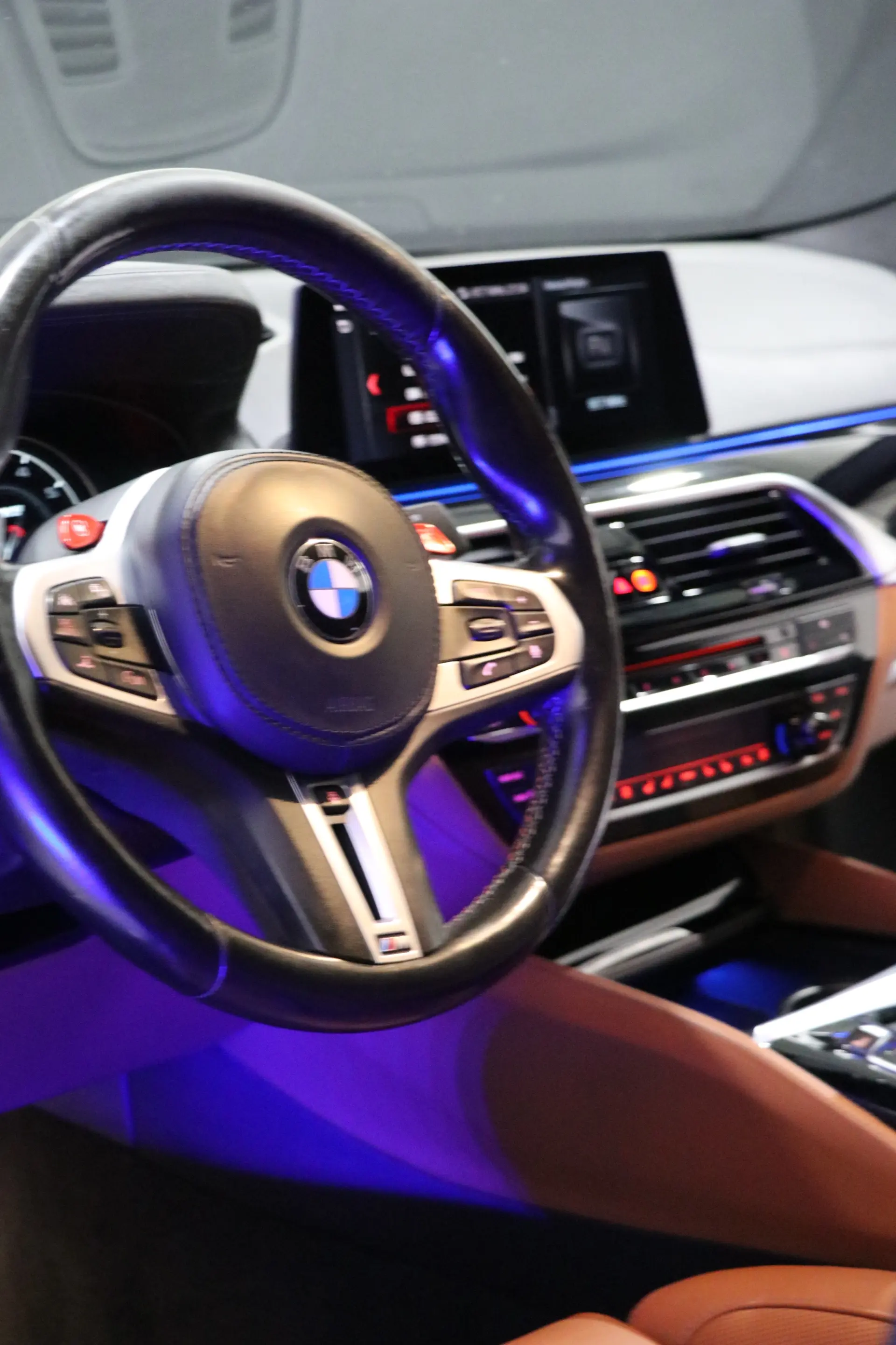 BMW M5 Competition 11