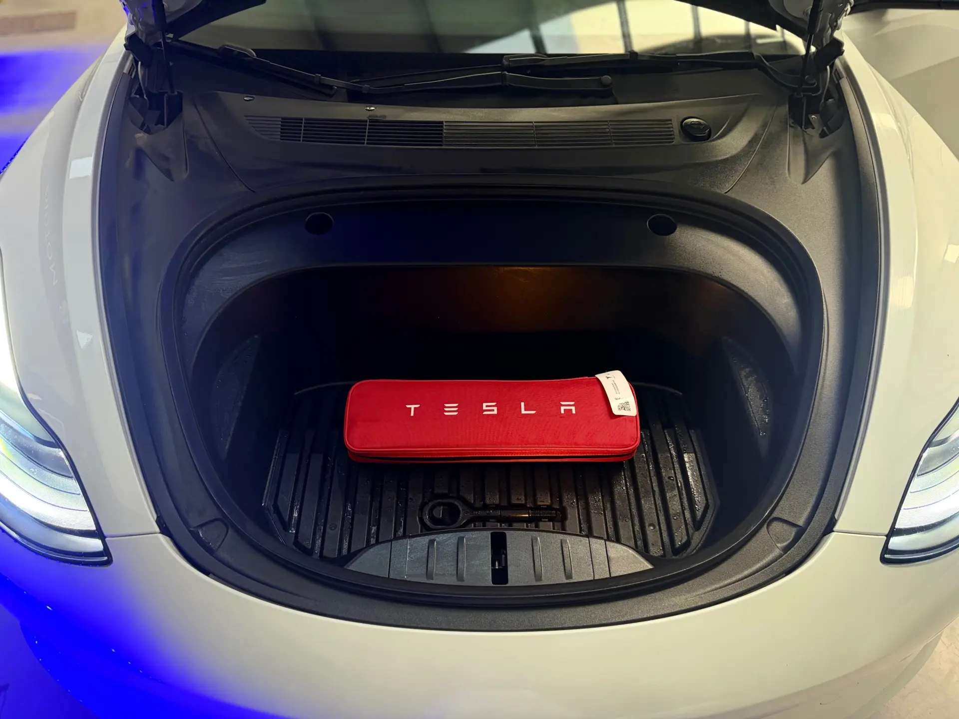 Tesla Model 3 Long Range Tração Integral 12