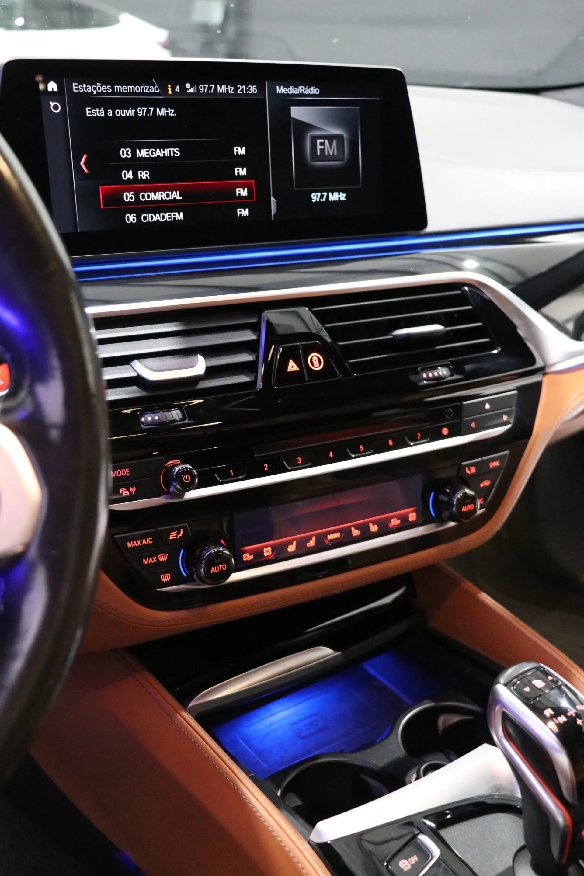 BMW M5 Competition 12