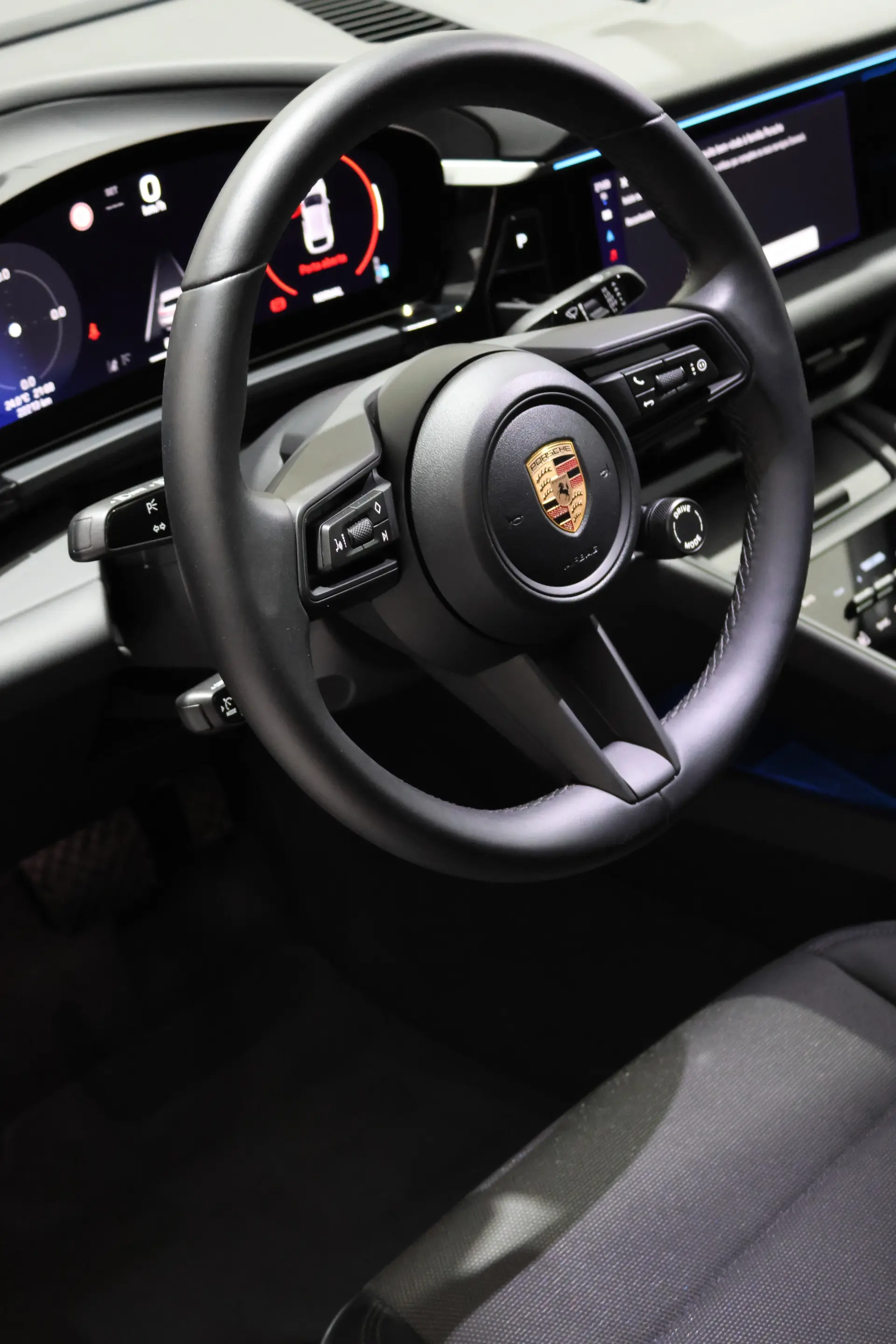 Porsche Macan Electric 19