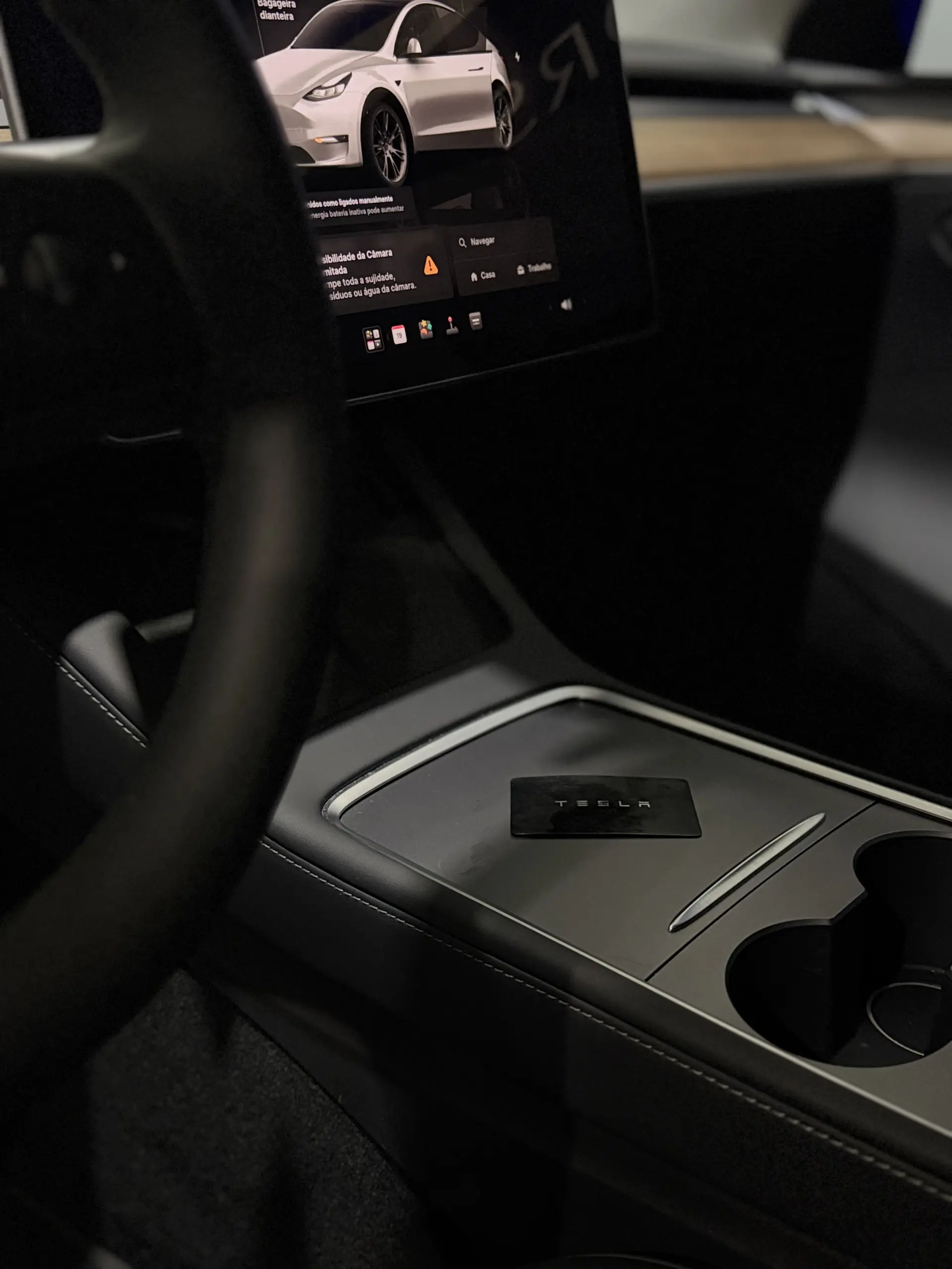 Tesla Model Y Long Range Dual Motor AWD 42