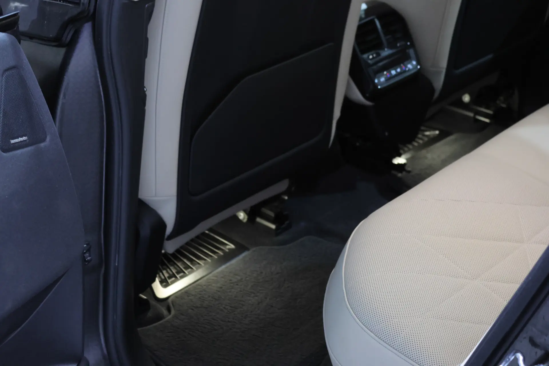 BMW iX xDrive 40 Pack Desportivo 13