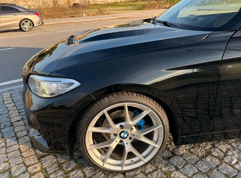 BMW 218 M SPORT 4