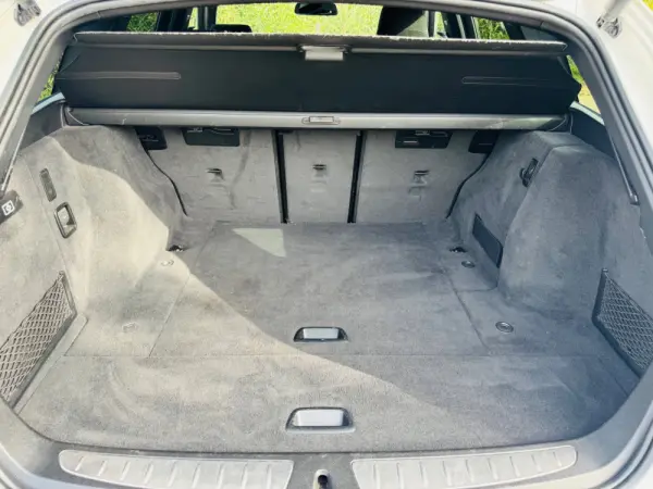 BMW 320 d Pack M Auto 43