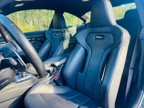 BMW M4 DKG Competition 20