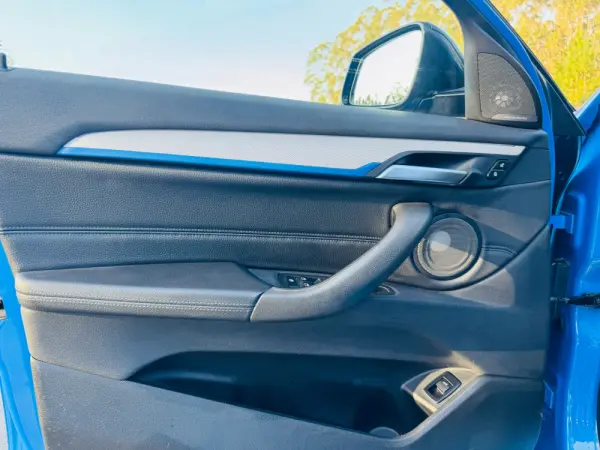 BMW X2 20 d xDrive Auto Pack M 17