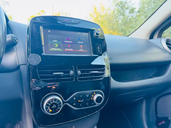 Renault Clio dCi 90 Limited 22