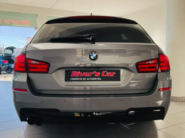 BMW 520 d Pack M Auto 11
