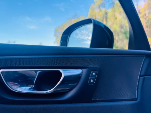 Volvo XC 60 2.0 B4 Inscription Geartronic 21