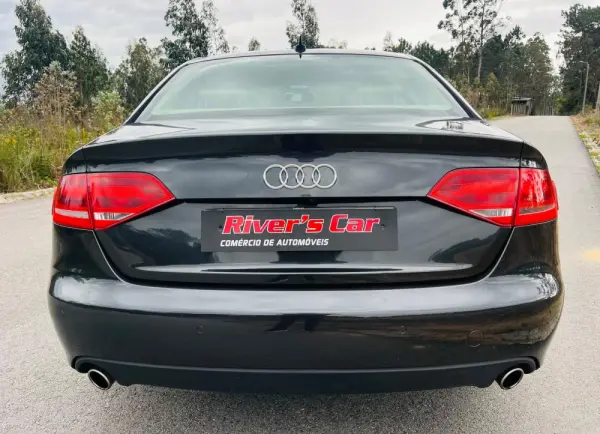 Audi A4 2.7 TDi V6 Exclusive Multitronic 9