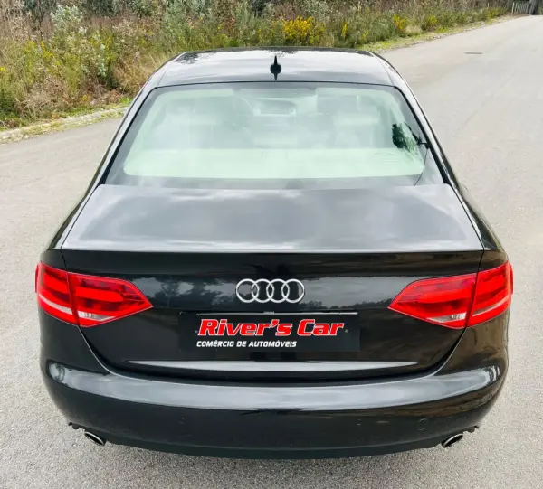 Audi A4 2.7 TDi V6 Exclusive Multitronic 10