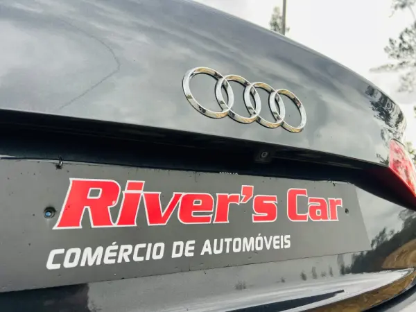 Audi A4 2.7 TDi V6 Exclusive Multitronic 14