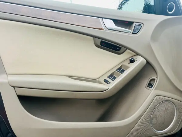 Audi A4 2.7 TDi V6 Exclusive Multitronic 16