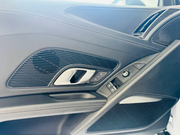 Audi R8 Coupé R8 V10 Performance DECENNIUM One Of 102/222 28