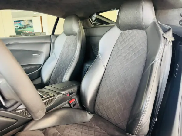 Audi R8 Coupé R8 V10 Performance DECENNIUM One Of 102/222 29