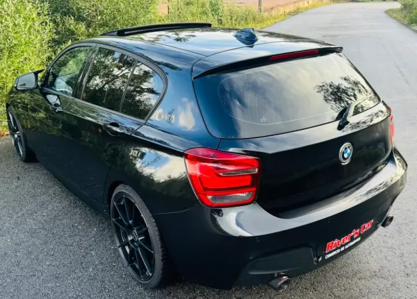 BMW 120 d Pack M 15