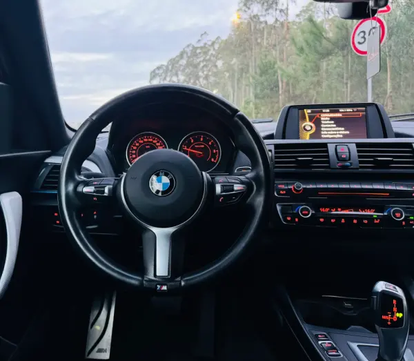 BMW 220 d Pack M Auto 34