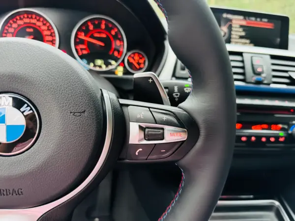 BMW 320 d Touring Auto Pack M 24