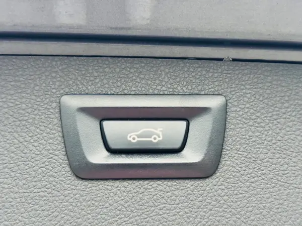 BMW 320 d Touring Auto Pack M 51