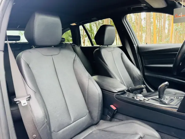 BMW 320 d Touring Auto Pack M 43