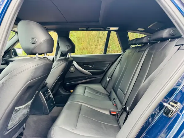 BMW 320 d Touring Auto Pack M 48