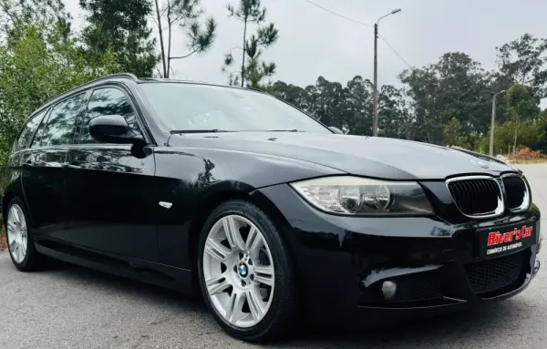 BMW 320 d Touring Pack M 6