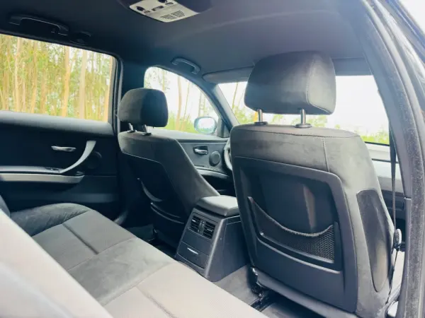 BMW 320 d Touring Pack M 35