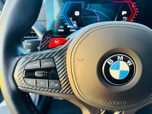 BMW M4 Competition xDrive 32